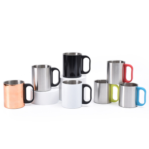 Mug Beoir Cruach Dhosmálta Iontach an Chustaim Le Láimhseáil